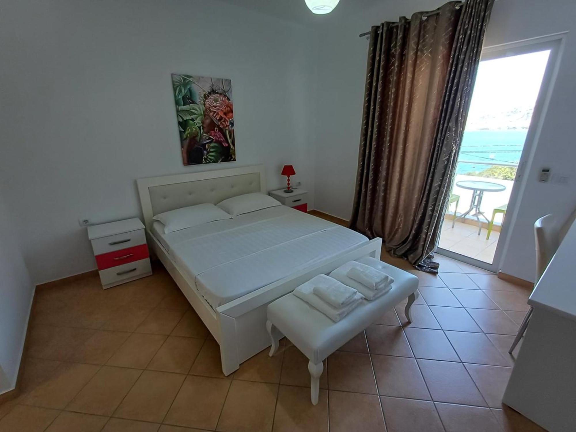 Hotel Sherifi Sarandë Exterior foto