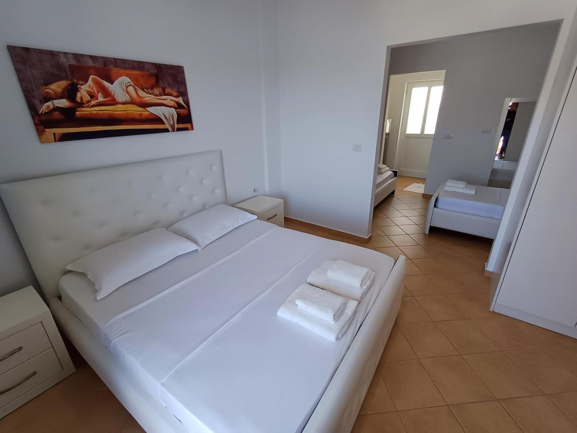 Hotel Sherifi Sarandë Exterior foto