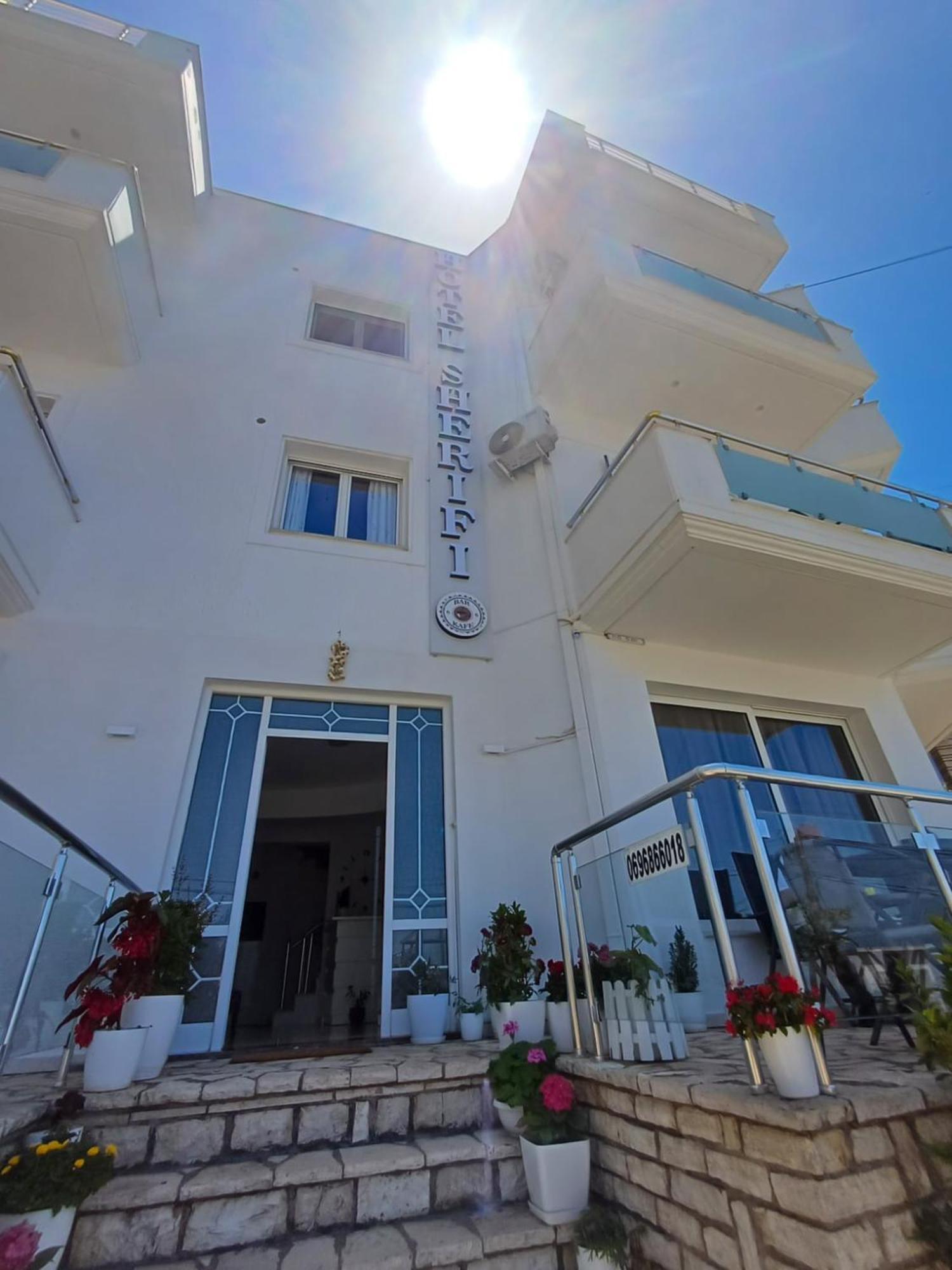 Hotel Sherifi Sarandë Exterior foto