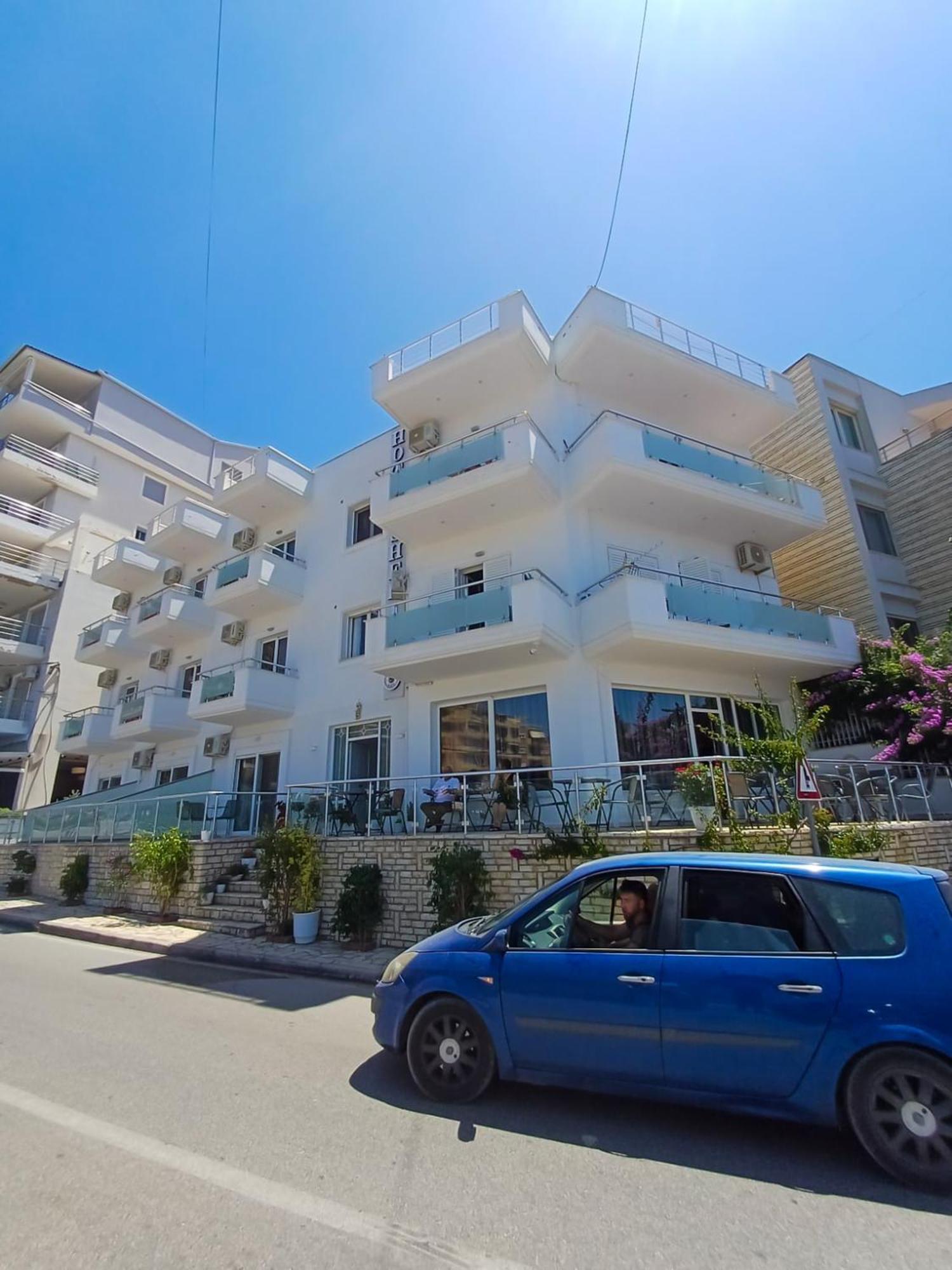Hotel Sherifi Sarandë Exterior foto